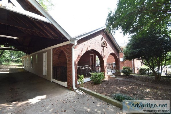 Welcome to 708 Bryan St SE Atlanta GA