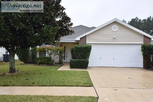 Welcome to 96666 Commodore Point Dr Yulee