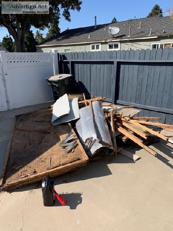 JunkFurnitureconst ruction debris removal and hauling service