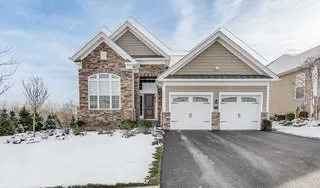 Beautiful Ranch Home In 55 Communuity