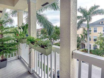 Highly desirable Abacoa Condo