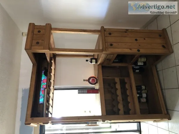 Stand Bar for sale