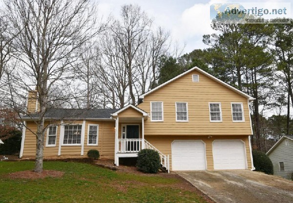 Welcome to 5089 Shelley Ln Sugar Hill GA 30518
