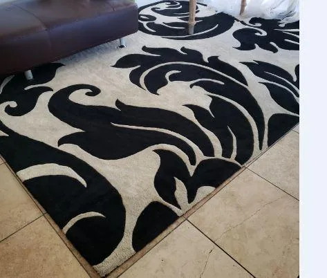 BLACK AND WHITE CONTEMPORARY WOOL RUG