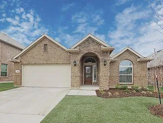 BEAUTIFUL FAMILY HOME FOR RENT