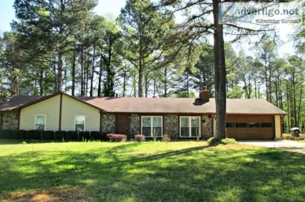 Welcome to 2381 Cedar Dr Lawrenceville GA 30043