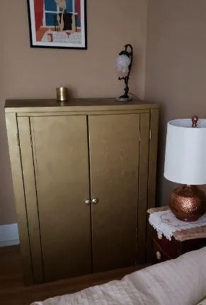 GOLD WARDROBE