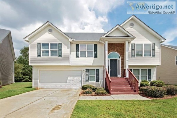 Welcome to 3119 Meadow Point Dr Snellville GA 30039