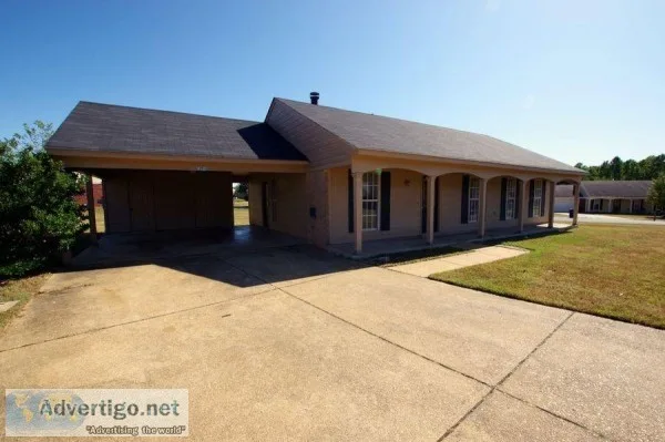 A Comfortable Family House Available Now