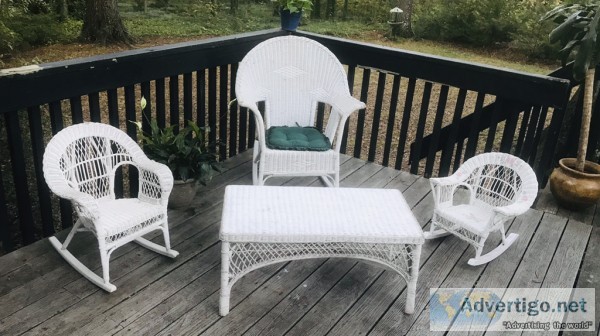 VINTAGE WICKER FURNITURE