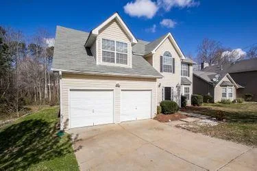 Welcome to 438 Pecan Wood Cir Fairburn GA 30213