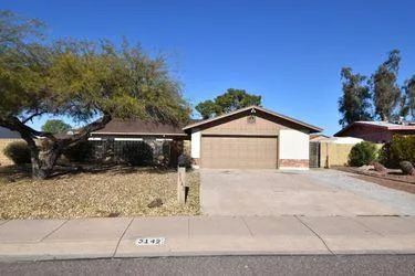 3142 W Shangri La Rd Phoenix AZ 85029