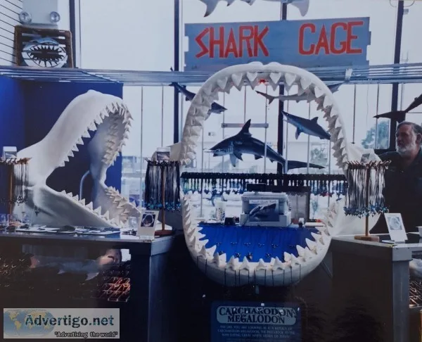 NEW 17 FT GREAT WHITE SHARK JAW FIBERGLASS REPLICA