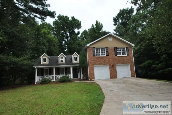 Welcome to 5010 Stage Coach Ln Stone Mountain GA 30087