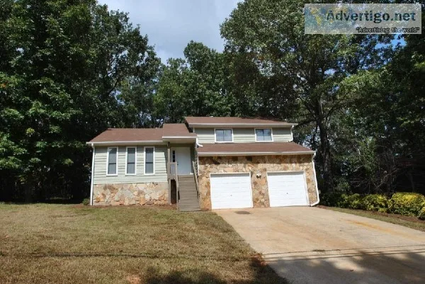 Welcome to 4687 Dogwood Farms Dr Decatur GA 30034