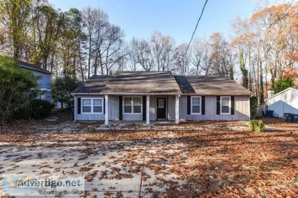Welcome to 2437 Sweet Shrub Cir Lawrenceville GA 30044