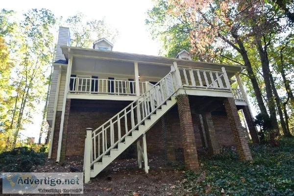 Welcome to 1900 Winding Creek Ln SW Marietta GA 30064