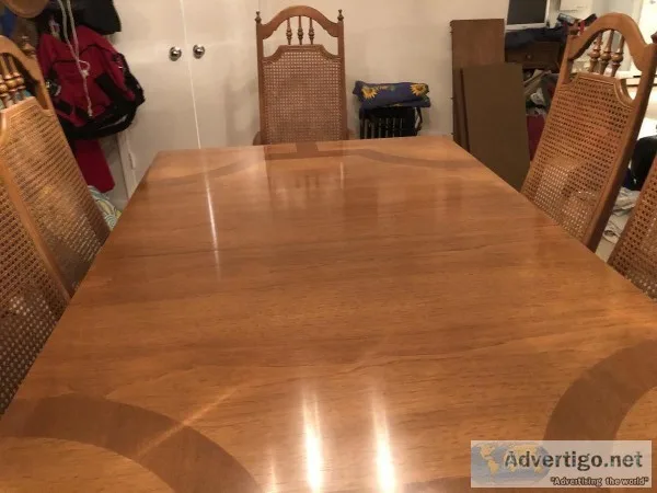 Vintage Thomasville Dining Set Circa 1964 pristine condition