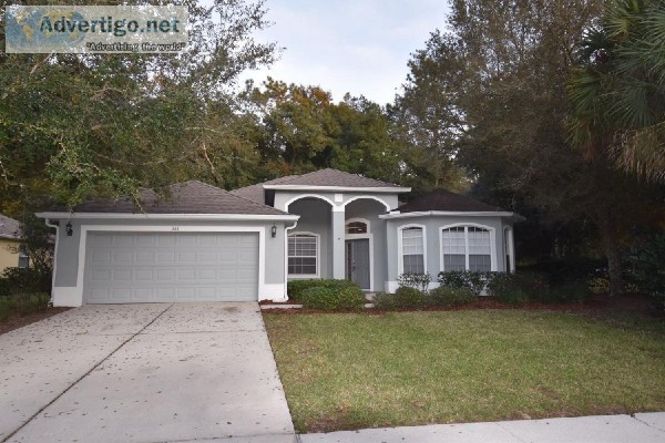 Welcome to 121 Cinnamon Oak Dr Deland FL 32724