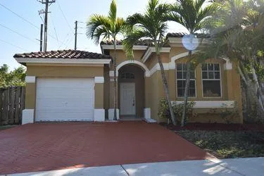 BEAUTIFUL FAMILY HOME FOR RENT