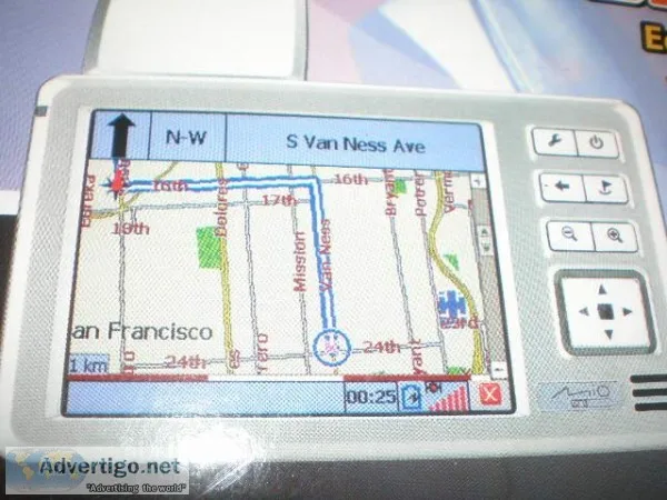 Mio  136 GPS   ( THIS IS NEW IN ITS BOX )  UNTOUCHED BY ANYONE  