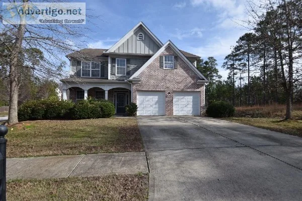  2000mo  4 beds 2.5 baths  3161 sqft - Locust Grove GA