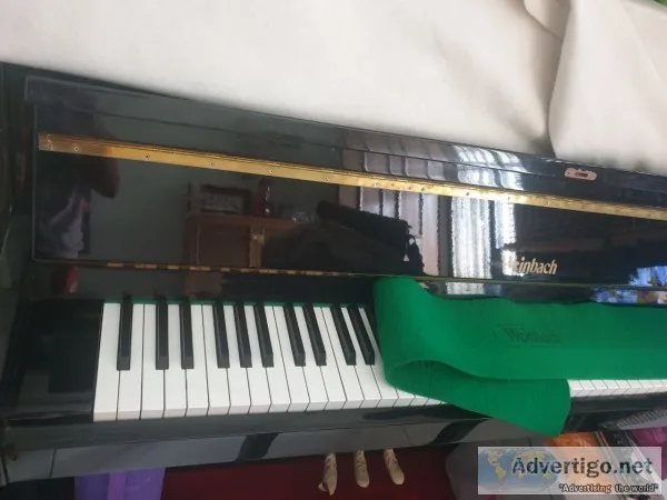 Piano for sale