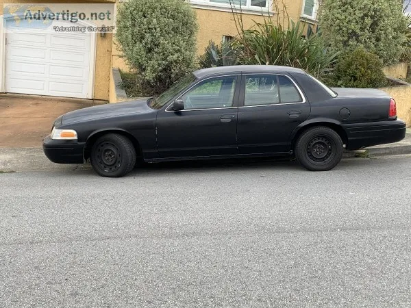 2005 Crown Victoria