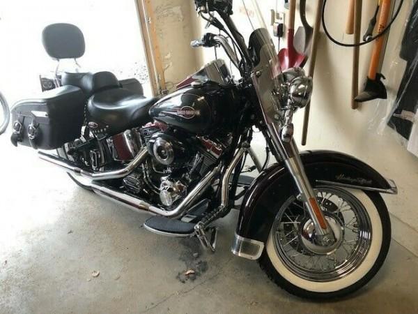 2006 Harley Davidson FLHTC Softail Heritage Classic Bike For Sal