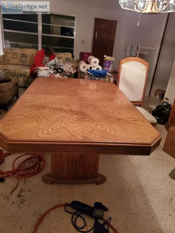 Oak Table wLeaf and 6 Chairs