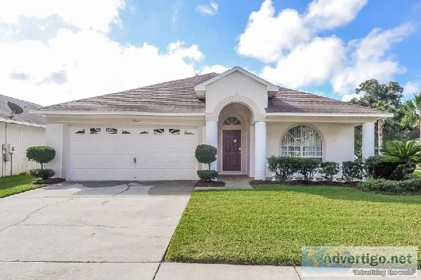 Welcome to 1427 Saddle Gold Ct Brandon FL 33511