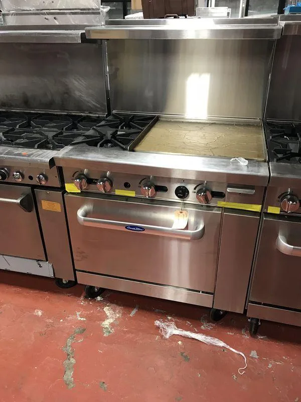 Restaurant Equipment 2 burner with 24&quot flat grill