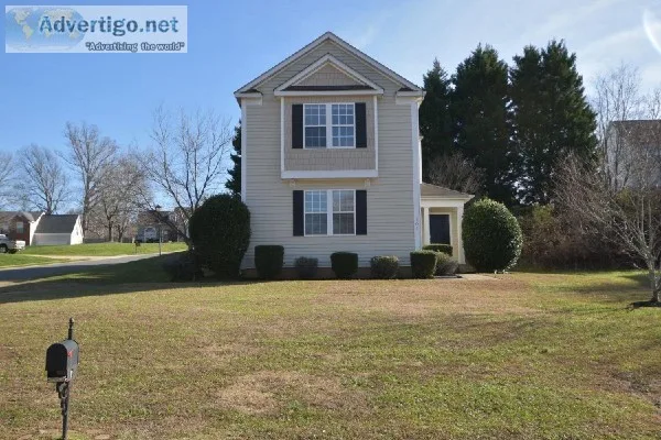 Welcome to 101 Sweetbriar Ct Mount Holly NC