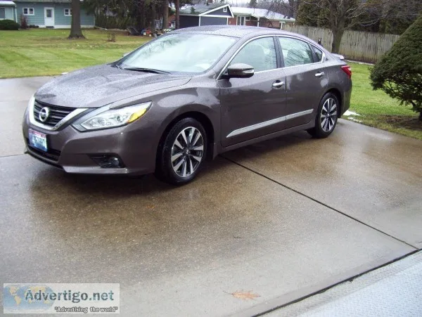 2016 NISSAN ALTIMA 2.5 SL LOW MILES NEXT TO NEW