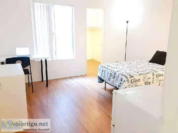 ROOM FOR RENT Near UCLASMC