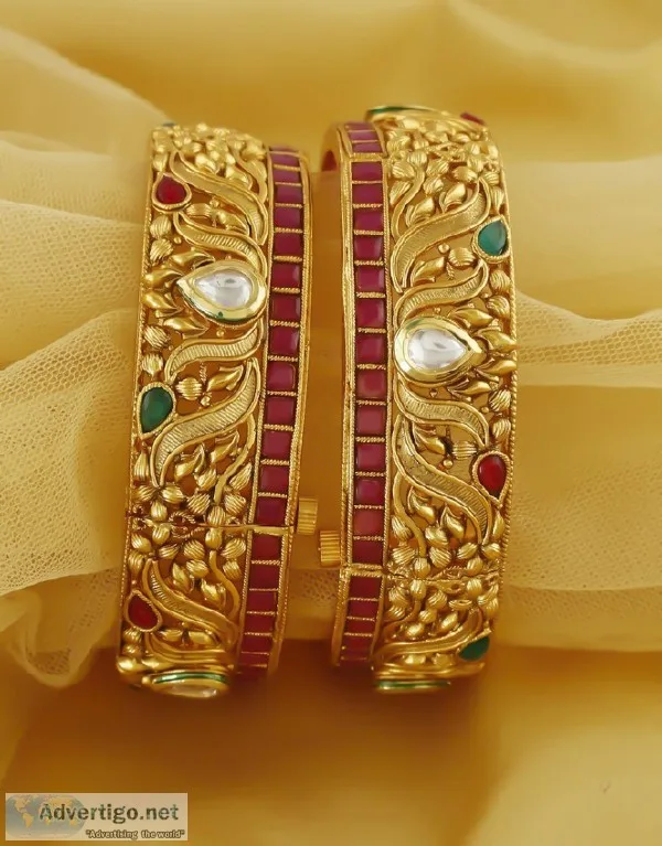 Check out the range of Bangles Online at best price by Anuradha 