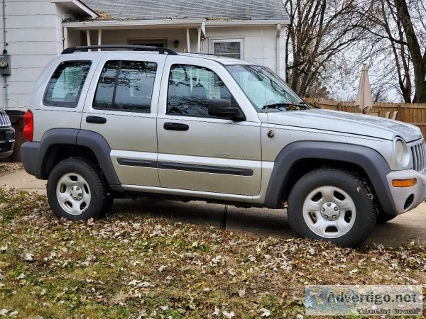 2003 Jeep Liberty Sport Low Miles V6