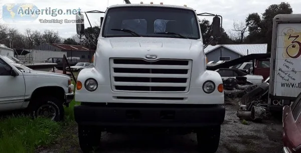 1999 sterling utility L7501