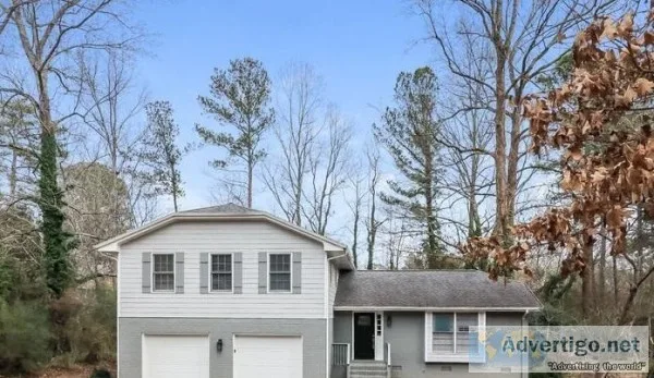 Welcome to 3086 Hidden Forest Drive Snellville GA