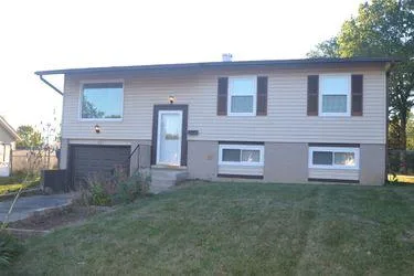 BEAUTIFUL HOME FOR RENT