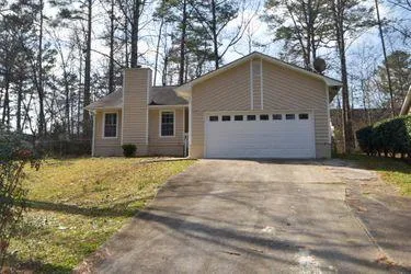 BEAUTIFUL FAMILY HOUSE FOR RENT