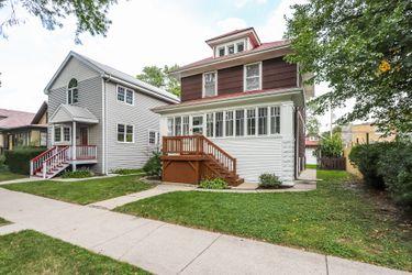 BEAUTIFUL HOME FOR RENT