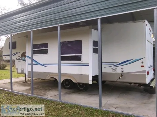 04 Cougar 5th wheel super clean