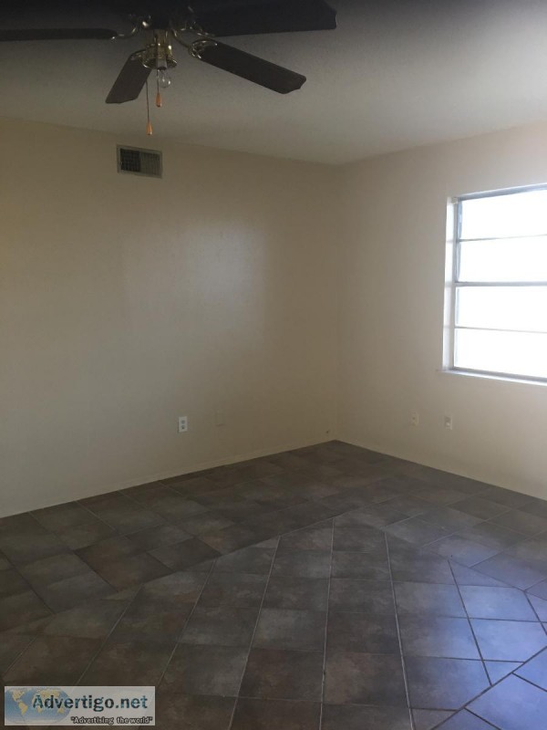 FOR RENT - 3 bedrooms - McAllen