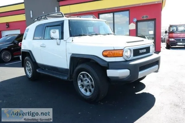  2012 TOYOTA FJ CRUISER4X4BACKUP CAMERAAUTOMATICNIC E AND CLEAN 