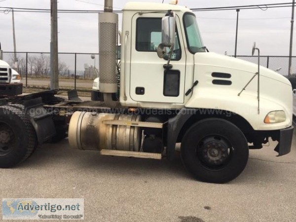 2007 Mack CXN612 Road Tractor