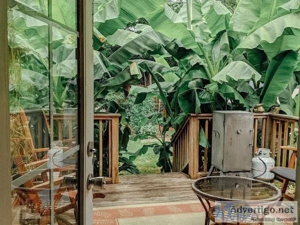 Magical 2 bedroom  2 full bath with a loft