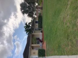 SINGLE HOUSE