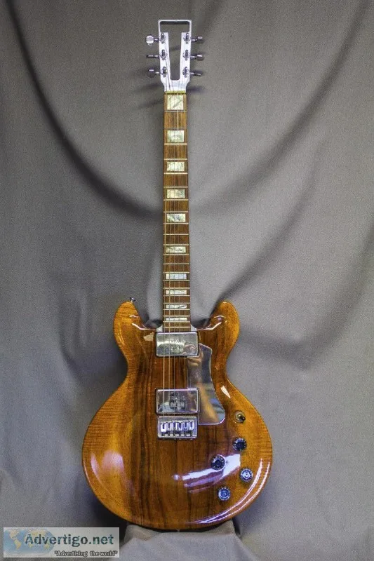 1976 Travis Bean TB1000 Artist Guitar - Mint Condition