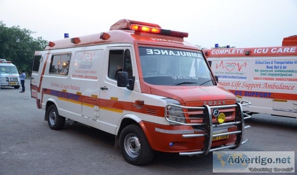 Road Ambulance Services in Delhi NCR